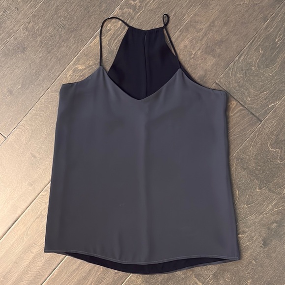Elegant Black and Grey Reversible Sleeveless Top - Picture 2 of 3